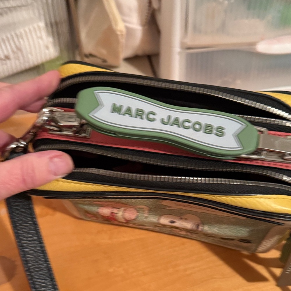 Marc Jacobs Yellow Peanuts Crossbody Bag - Picture 8 of 8